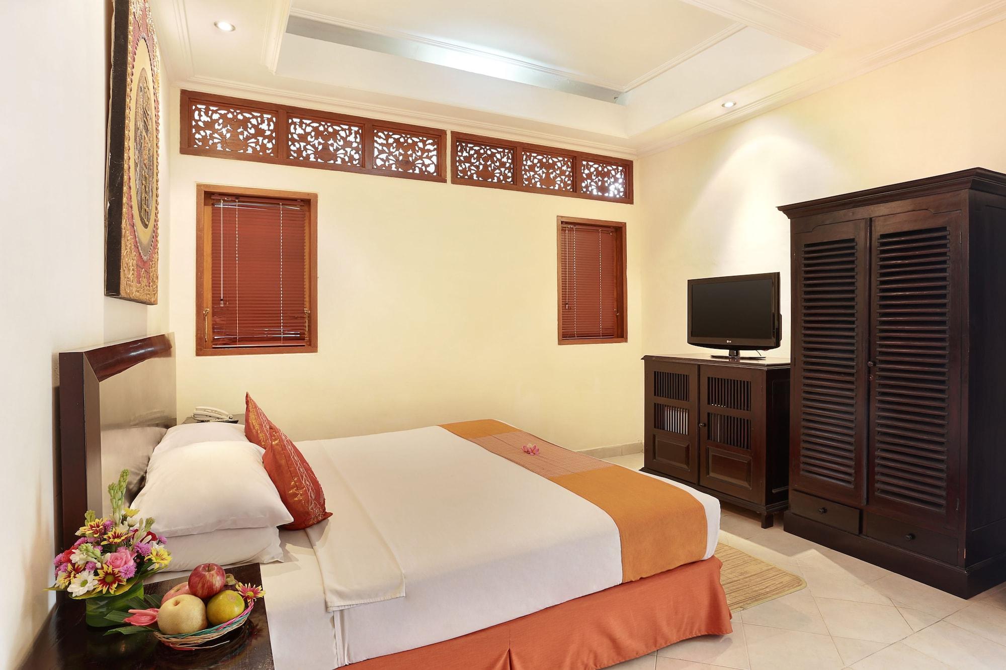 The Batu Belig Hotel & Spa Seminyak  Exterior photo